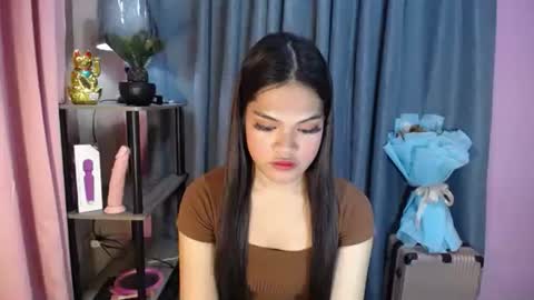 call_me_patricia online show from November 10, 5:15 pm