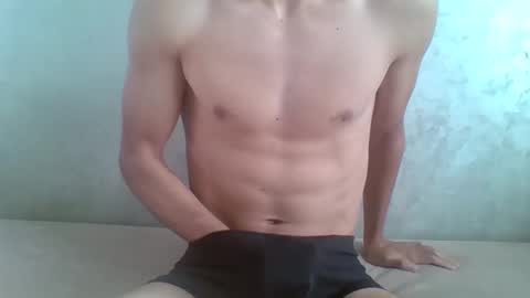 calvin_sexy_arab online show from December 23, 9:28 am