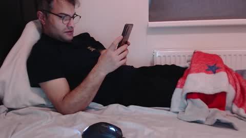 Calvinjohnlad online show from November 30, 2:48 pm