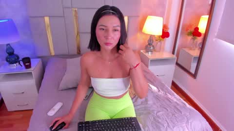 Cami  online show from December 10, 12:54 pm