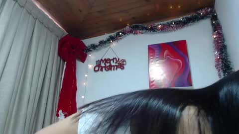 carla_77 online show from December 26, 12:41 pm