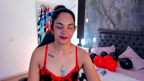 Carlota online show from January 21, 1:38 pm