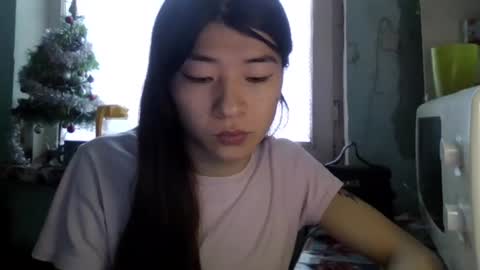 CarlyJoy online show from January 4, 9:38 am