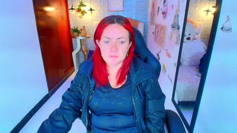 Carolin  online show from November 19, 3:03 am