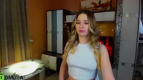 caroline_princess1 online show from January 15, 11:59 am