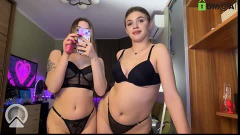 caroline_princess1 online show from January 14, 3:47 pm