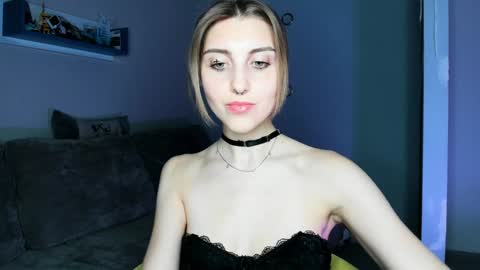 Seductress Cassia  FINDOM AND SADISM  NO NUDE online show from November 15, 7:14 pm