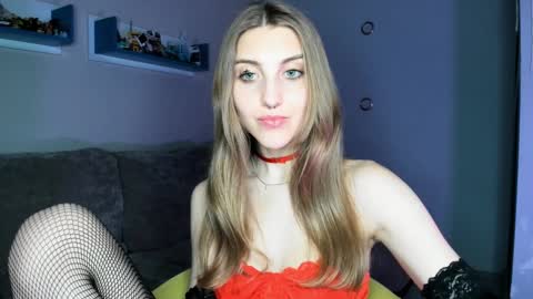 Seductress Cassia  FINDOM AND SADISM  NO NUDE online show from November 30, 6:33 pm