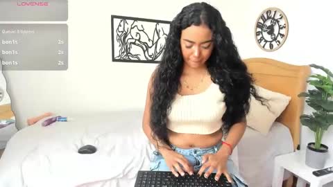 cataleya_canela online show from December 20, 5:01 pm