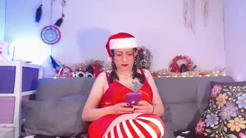 Catalinamommy online show from December 17, 3:44 am