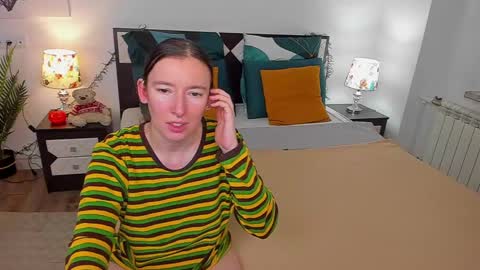 Catrin online show from November 24, 3:43 am