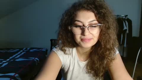 Stephanieblisss online show from January 3, 12:23 pm