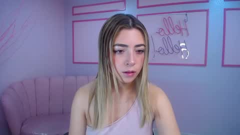 channel_blonde_a online show from November 21, 4:49 pm