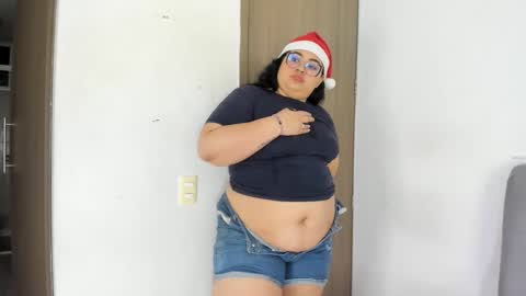 chantalbbw23 online show from December 11, 2:15 am