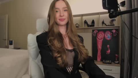 CharlottaWells online show from November 23, 1:37 pm