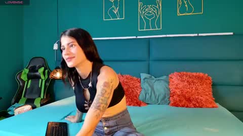 chelseysoto online show from January 29, 12:24 pm