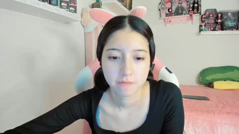 cherrycute666 online show from December 15, 3:37 am