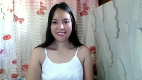 christine_scott online show from December 6, 12:58 am