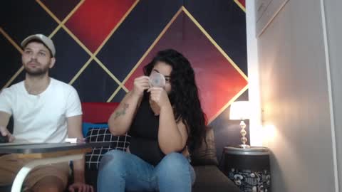 CindyandCarlo online show from December 7, 12:18 pm