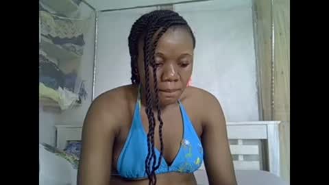 clarah_pendo777 online show from December 2, 4:25 am