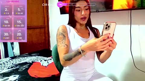 cleo_05 online show from December 17, 1:11 am