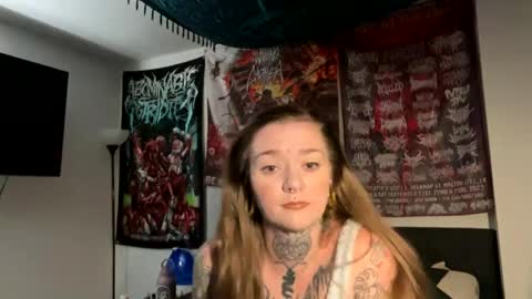 corpsechick online show from December 26, 1:12 am