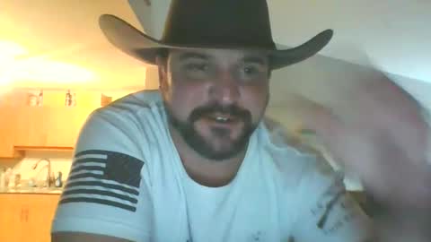 cowboy190087 online show from November 18, 1:26 am