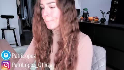 Patricia Lpez online show from November 22, 4:02 pm