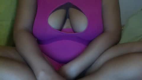 CreamyCocoBabe online show from January 18, 9:34 pm