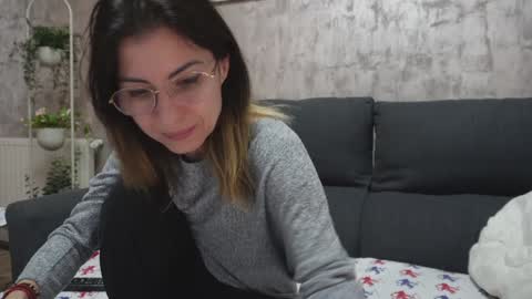 crissy_love online show from November 28, 8:03 am