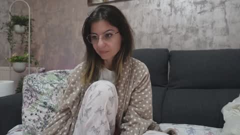 crissy_love online show from December 9, 8:57 am