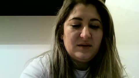 cristina20021991 online show from January 1, 1:39 am