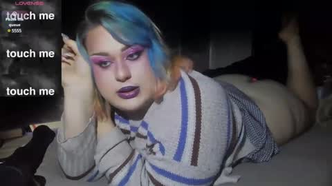 Curvygothfemboy online show from January 7, 1:06 am