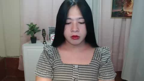 cutie_asianwoman online show from November 12, 4:04 pm