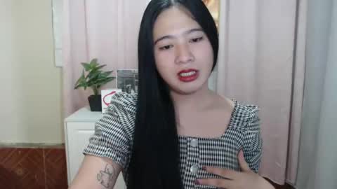 cutie_asianwoman online show from December 10, 3:58 pm