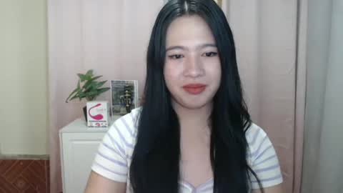 cutie_asianwoman online show from December 15, 6:09 pm