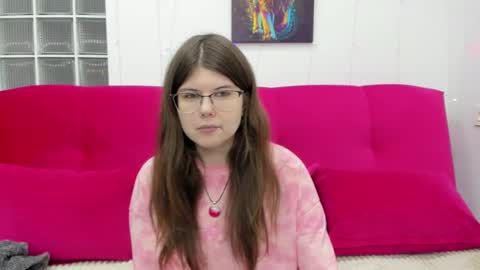 cutie_lory online show from February 5, 9:31 am