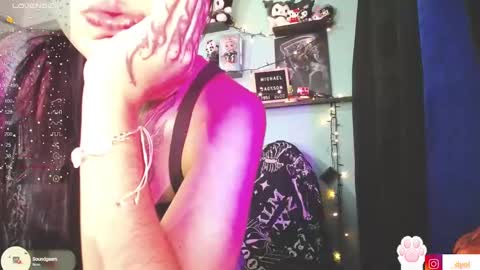 dalia_vorhees online show from December 19, 11:01 pm