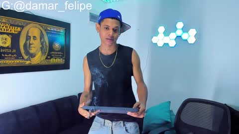 damar_felipe online show from November 18, 1:48 am