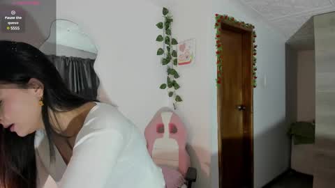 danay_01 online show from December 11, 10:42 pm