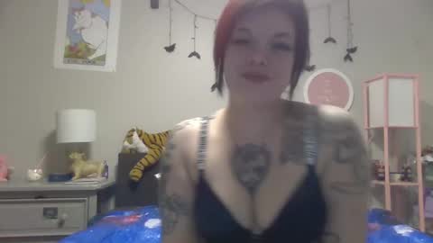 danidesiire online show from November 25, 3:43 am