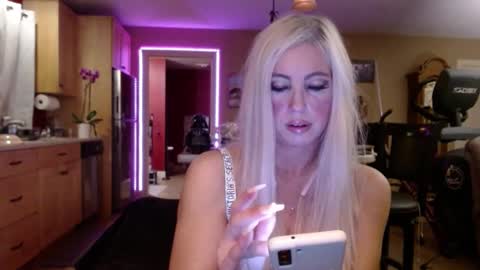 DanikaWhite69 online show from November 19, 4:41 am