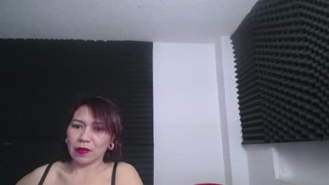 dannamomcerrat online show from November 20, 2:57 am