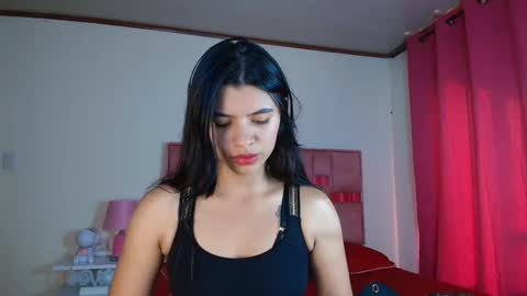 danny_cam1423 online show from November 26, 9:36 pm