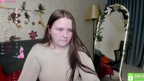 darcy_meow online show from December 27, 8:01 am