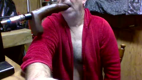 Deepthroat My Big Dildos online show from December 24, 5:27 pm