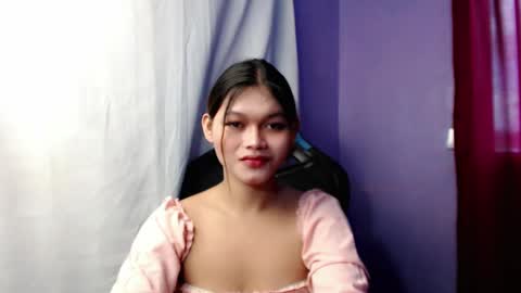 miss zei online show from January 4, 2:35 am