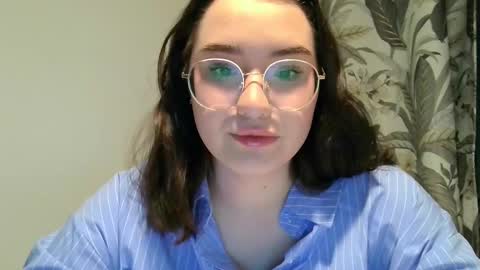 diamondd_girl online show from December 11, 3:51 pm