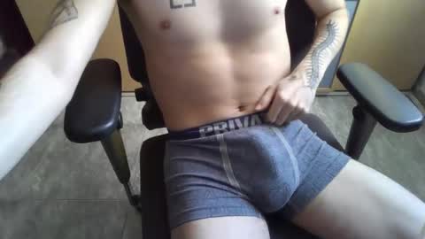 dickmaster1995_ online show from January 17, 2:55 pm