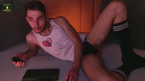 Dillon YOUR DREAM BOY online show from November 27, 8:34 pm